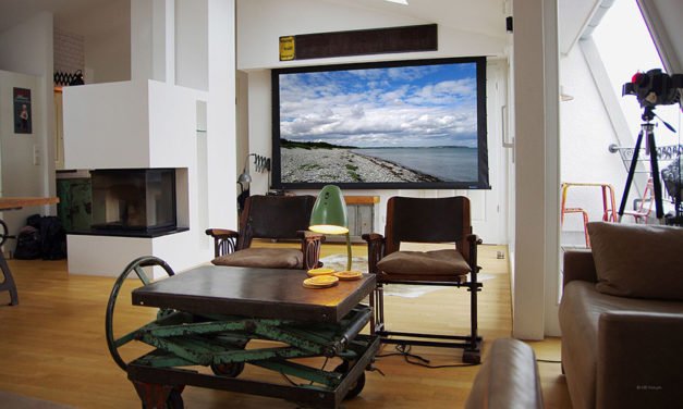 Im Penthouse verschmilzt High-End mit Antiquitäten zum Heimkino