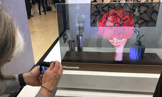 „Intelligentes Glas“ verwandelt transparente Scheibe in OLED-TV