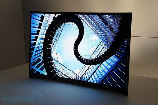Samsung kündigt 55 Zoll curved OLED-TV für rund 10.000€ an